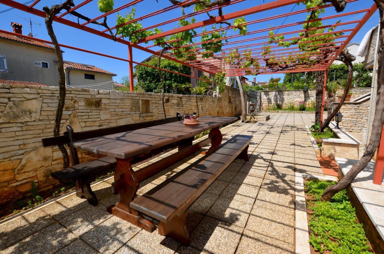 Galant Apartments Rovinj Exterior photo