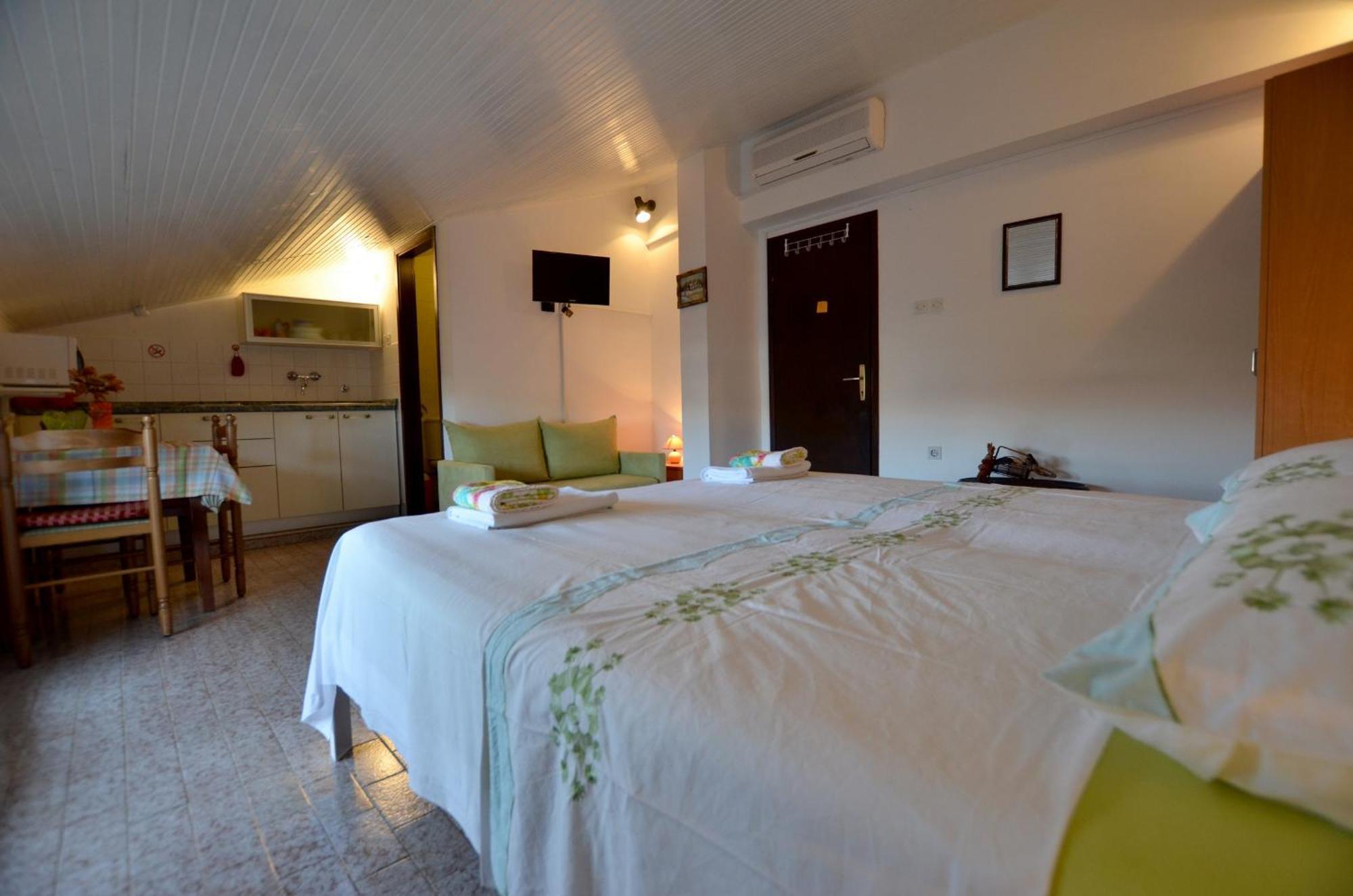 Galant Apartments Rovinj Room photo