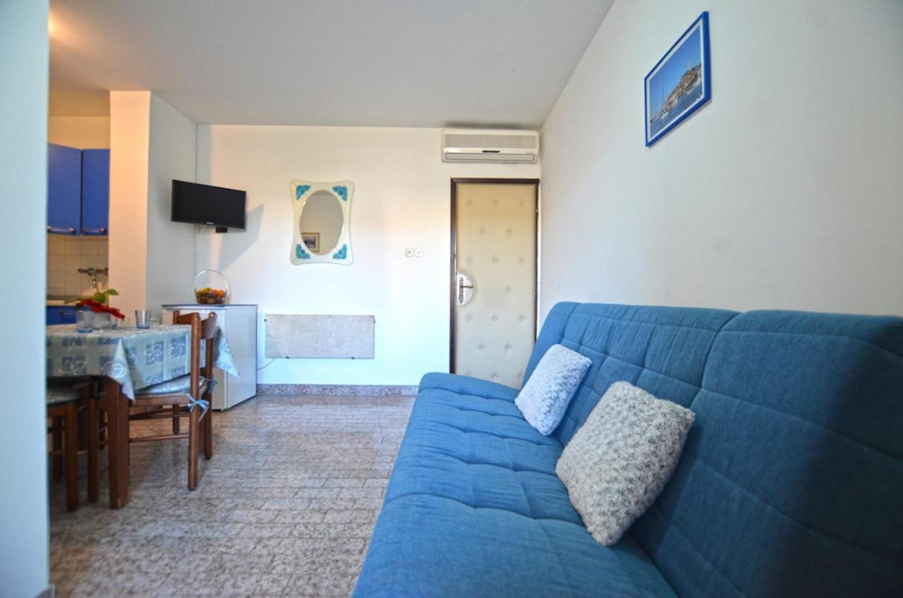 Galant Apartments Rovinj Exterior photo